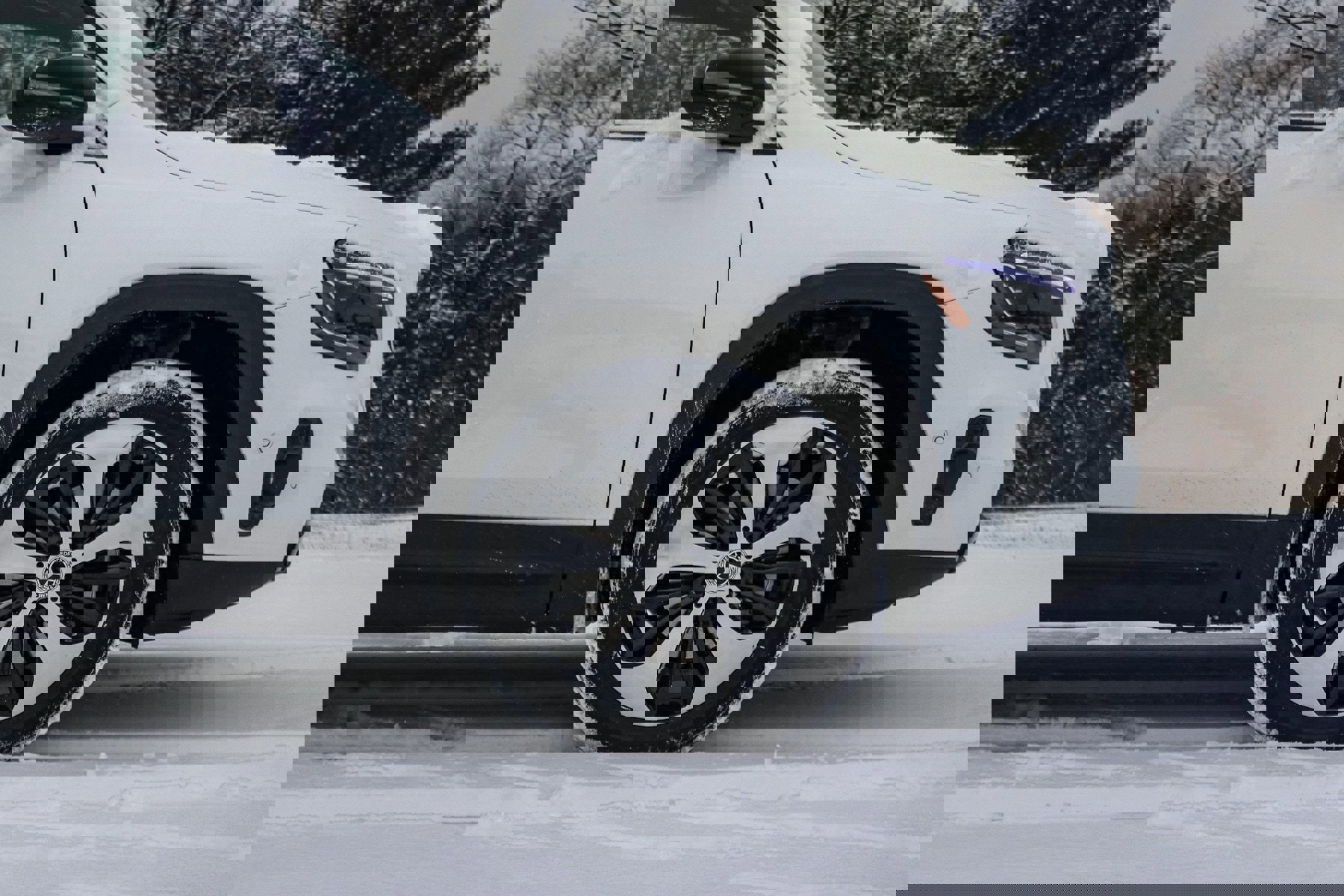 New 2026 Mercedes-Benz GLB 250 4MATIC image 4