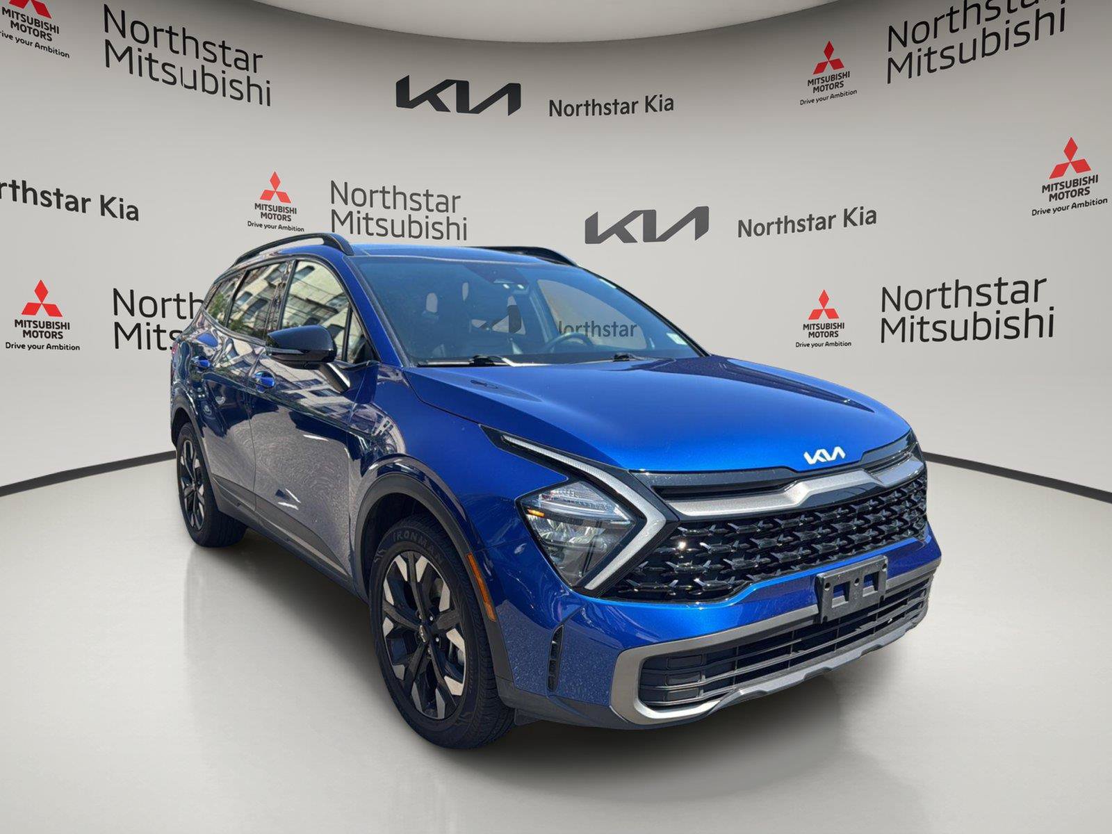Used 2023 Kia Sportage X-Line w/ X-Line Premium Package AWD/4WD image 9