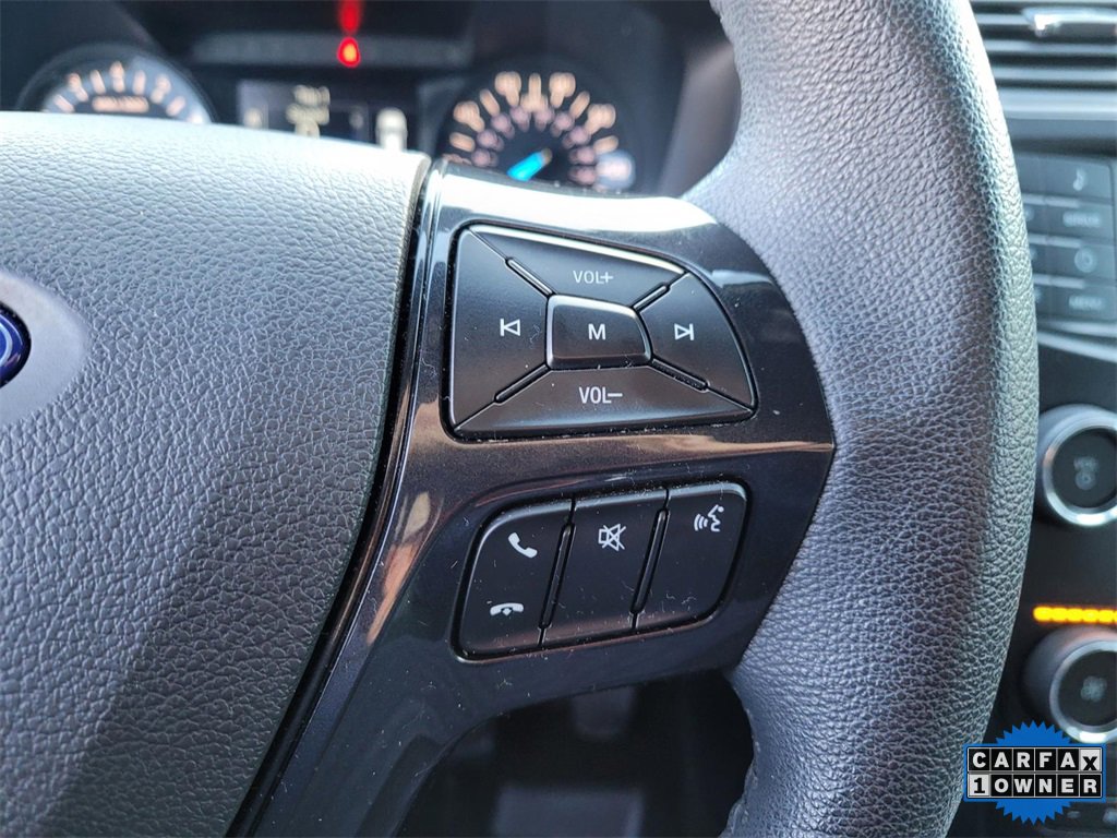 Used 2018 Ford Explorer XLT image 29