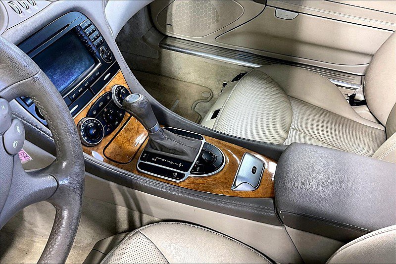 Used 2007 Mercedes-Benz SL 550 w/ AMG Sport Pkg image 12