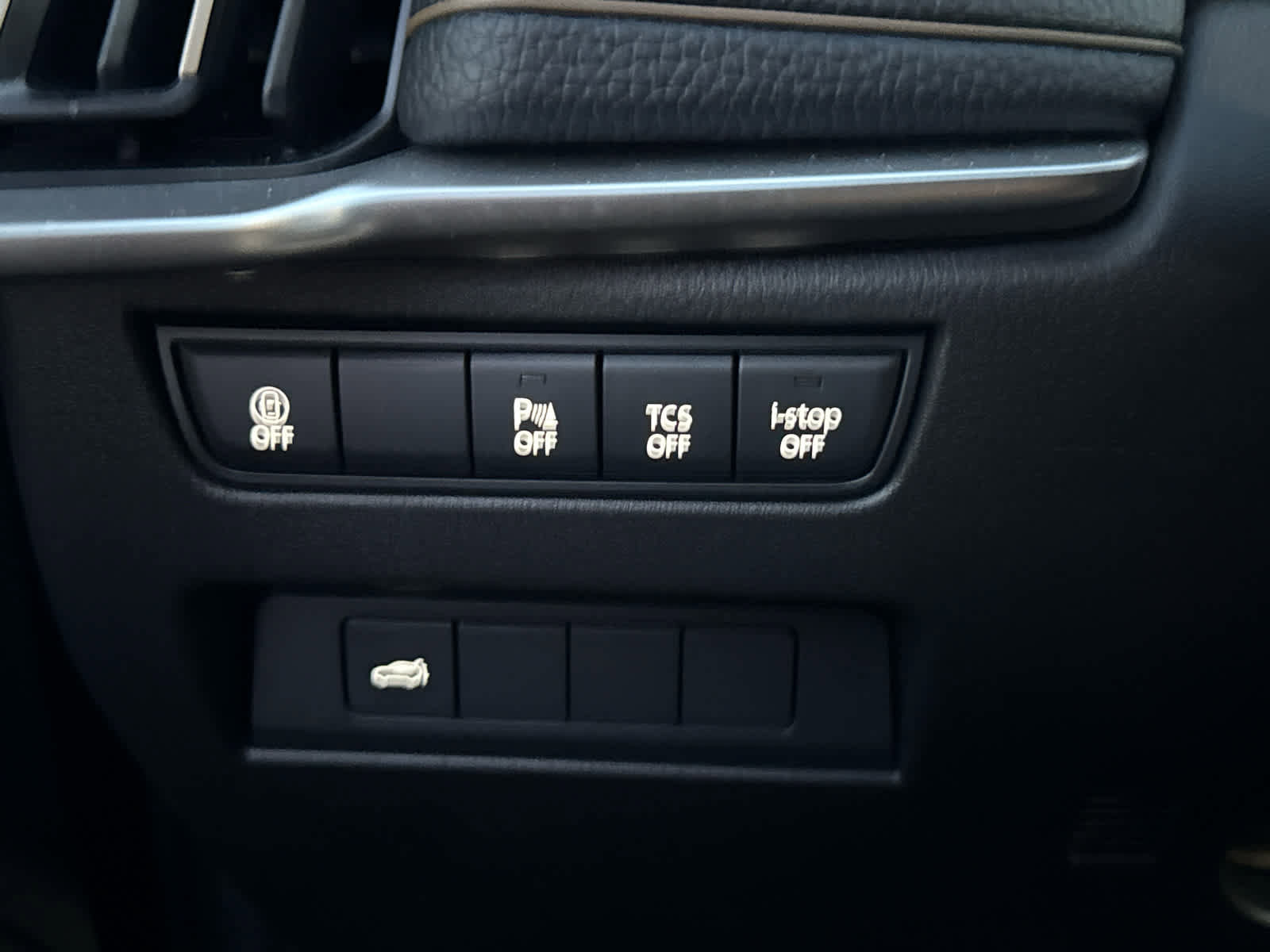 Certified 2025 MAZDA CX-90 3.3 Turbo w/ Preferred Package image 22