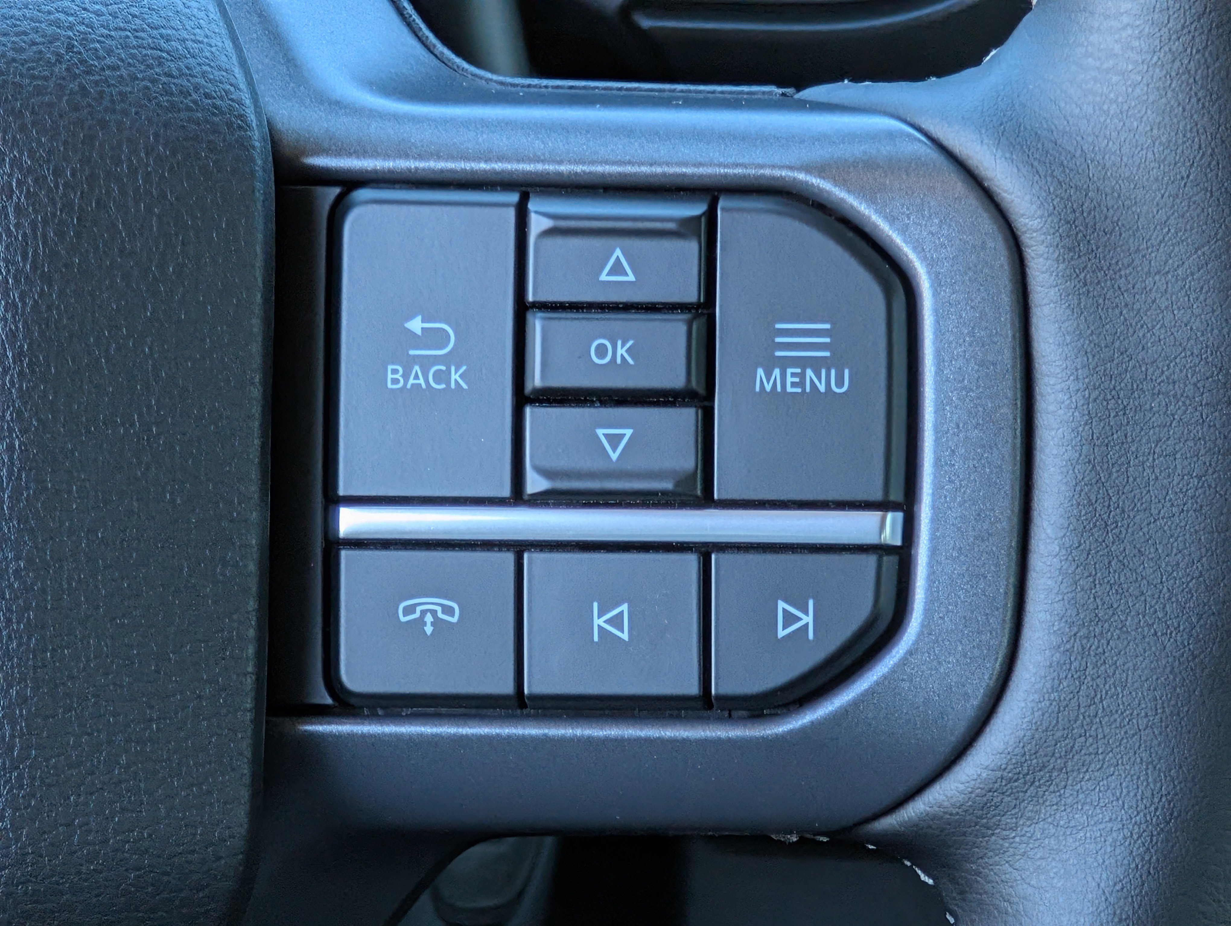 New 2026 Ford F250 Lariat w/ Black Appearance Package image 15