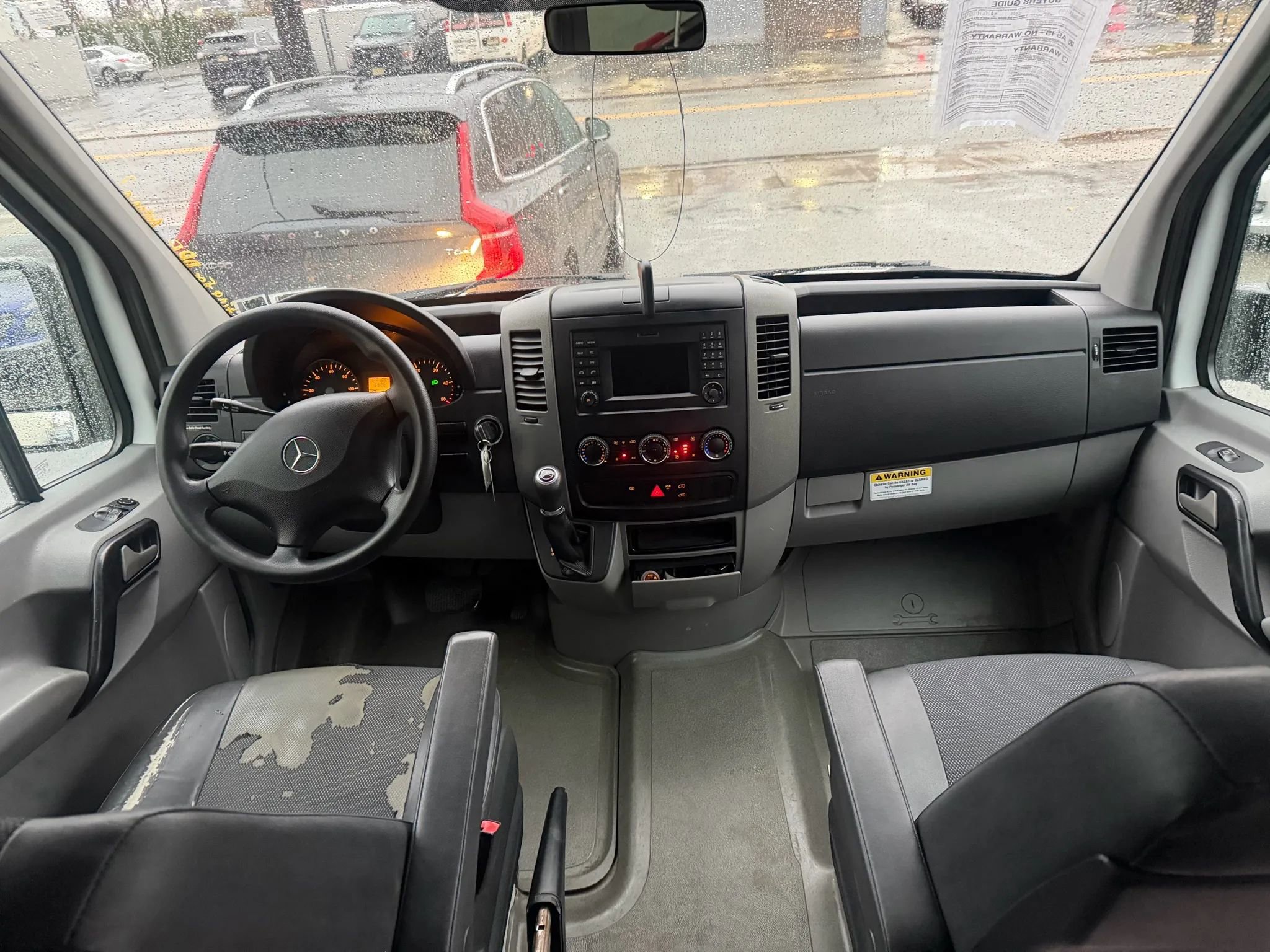 Used 2015 Mercedes-Benz Sprinter 2500 image 26