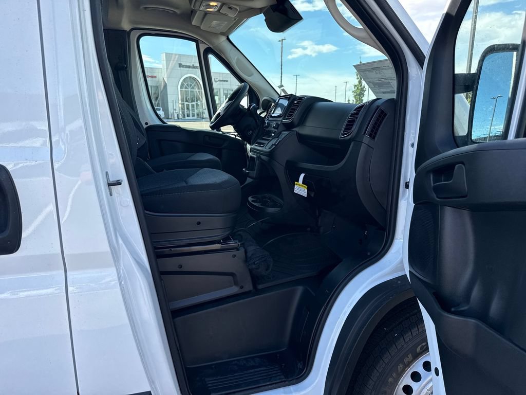 New 2027 RAM ProMaster 2500 w/ Convenience Group FWD image 26