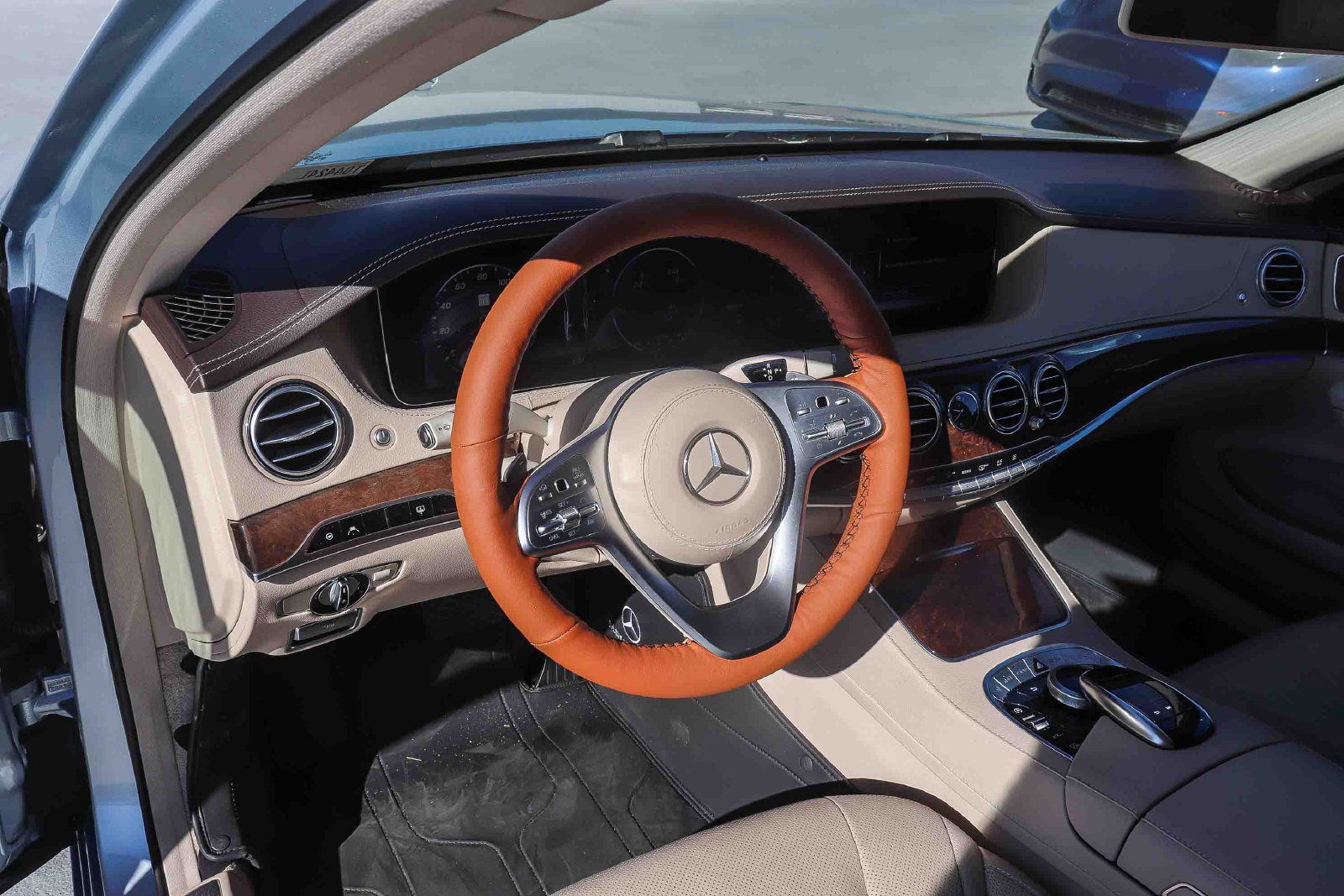 Used 2018 Mercedes-Benz S 450 Sedan image 24
