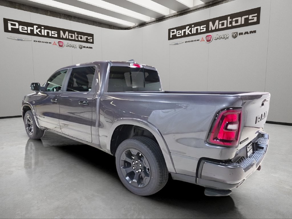 New 2027 RAM 1500 4x4 Crew Cab image 3