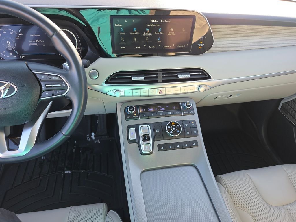 Used 2022 Hyundai Palisade Limited image 25
