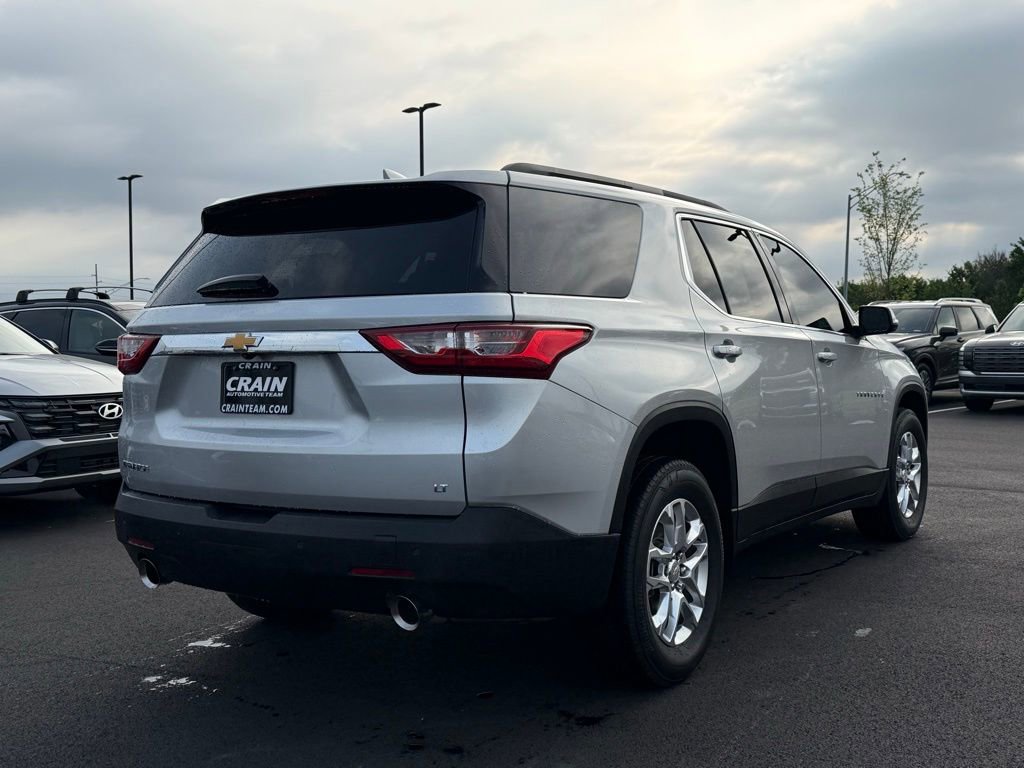 Used 2021 Chevrolet Traverse LT FWD image 5