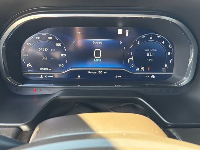 Used 2022 Chevrolet Suburban Z71 AWD/4WD image 16