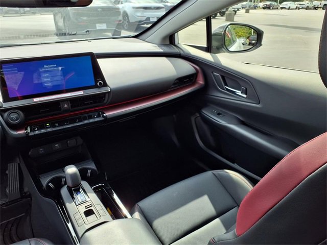 New 2026 Toyota Prius Plug-In Hybrid image 8
