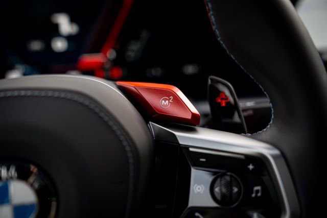 Used 2025 BMW M5 w/ Executive Package image 41