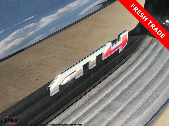 Used 2024 GMC Yukon AT4 w/ Technology Package AWD/4WD image 11