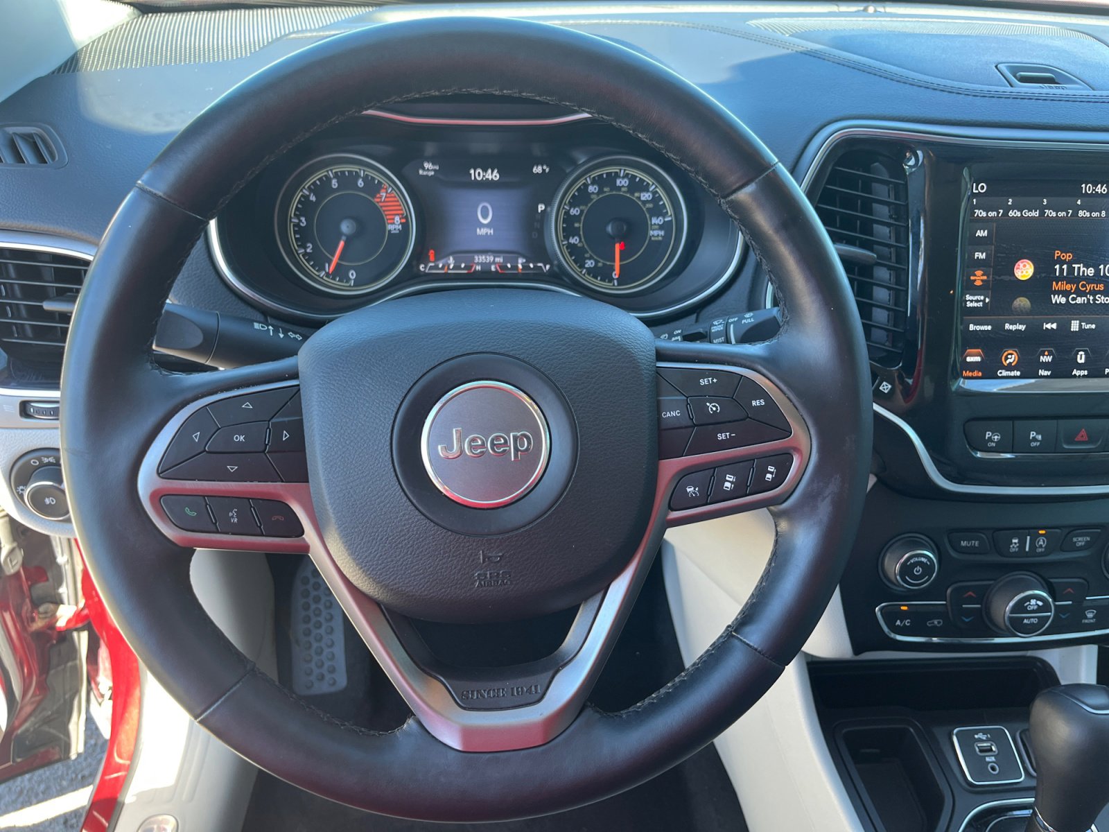 Used 2020 Jeep Cherokee Limited w/ Technology Group image 9