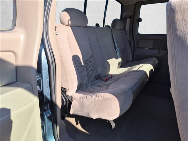 Used 2006 Chevrolet Silverado 2500 LT w/ Heavy-Duty Power Package RWD image 17