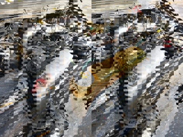 Used 2000 Ford Excursion XLT image 17