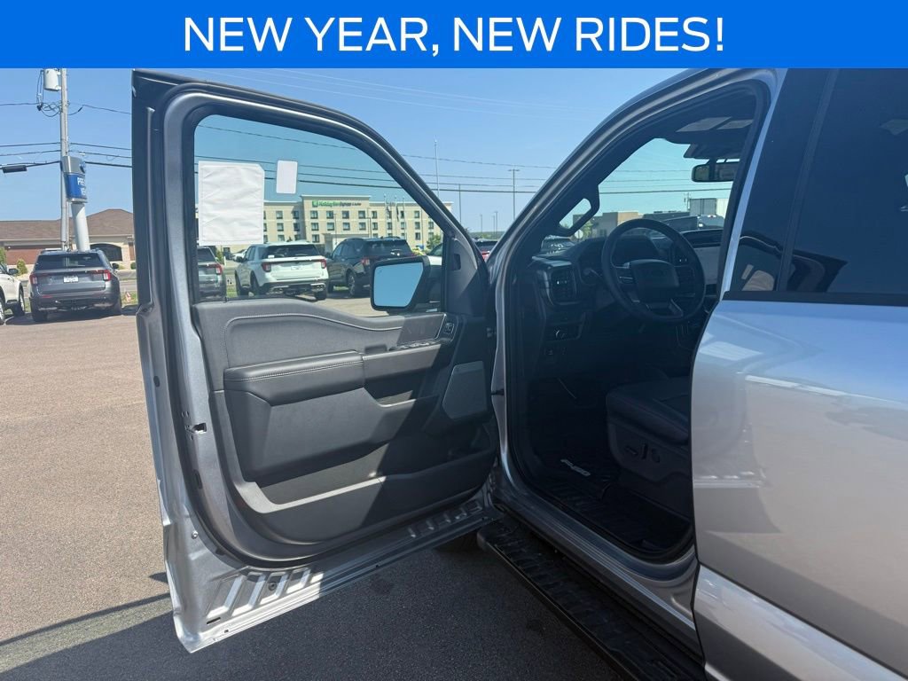 New 2025 Ford F150 Lariat w/ Equipment Group 501A Mid image 12