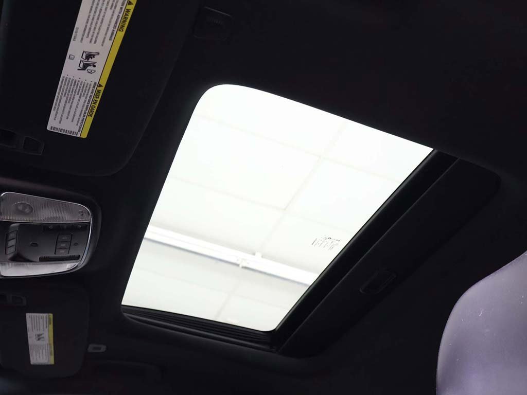 Used 2017 Jeep Grand Cherokee Limited image 21