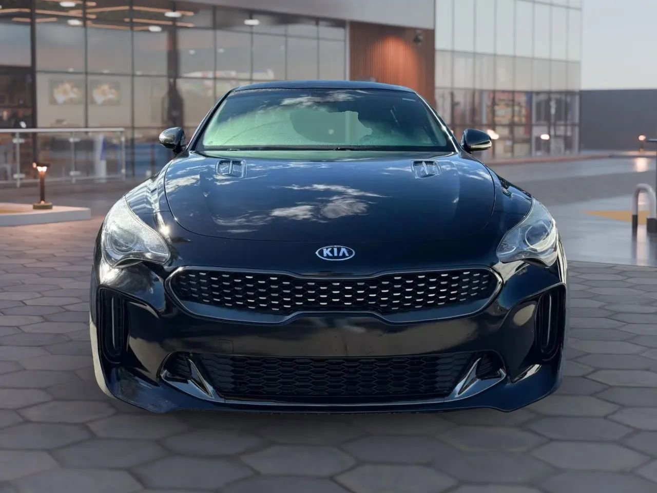Used 2020 Kia Stinger GT-Line image 2