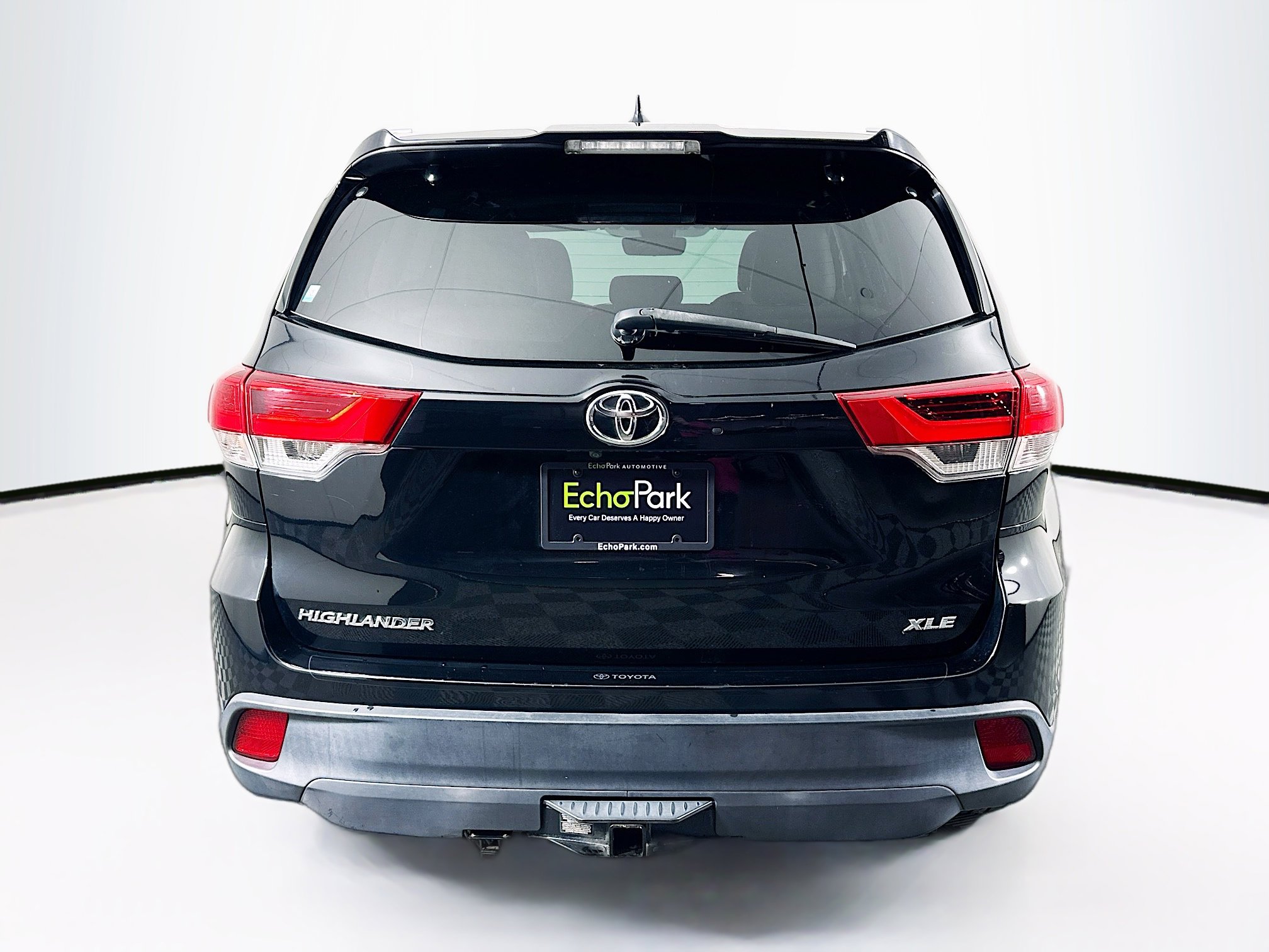 Used 2019 Toyota Highlander XLE image 7