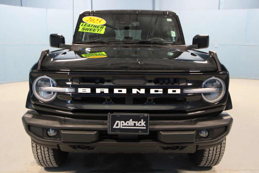 Used 2025 Ford Bronco Outer Banks image 23