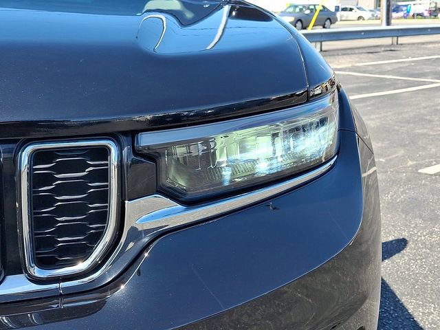 Used 2021 Jeep Grand Cherokee L Limited w/ Luxury Tech Group II image 9