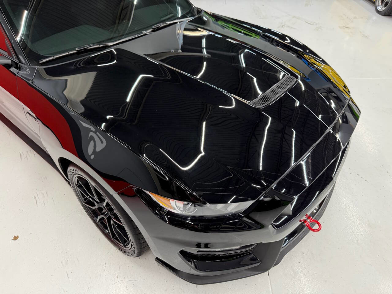 Used 2019 Ford Mustang Shelby GT350 w/ Technology Package image 8
