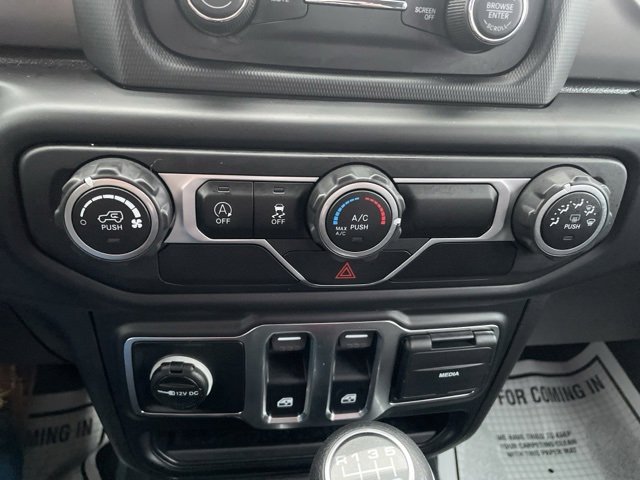 Used 2021 Jeep Wrangler Sport image 20