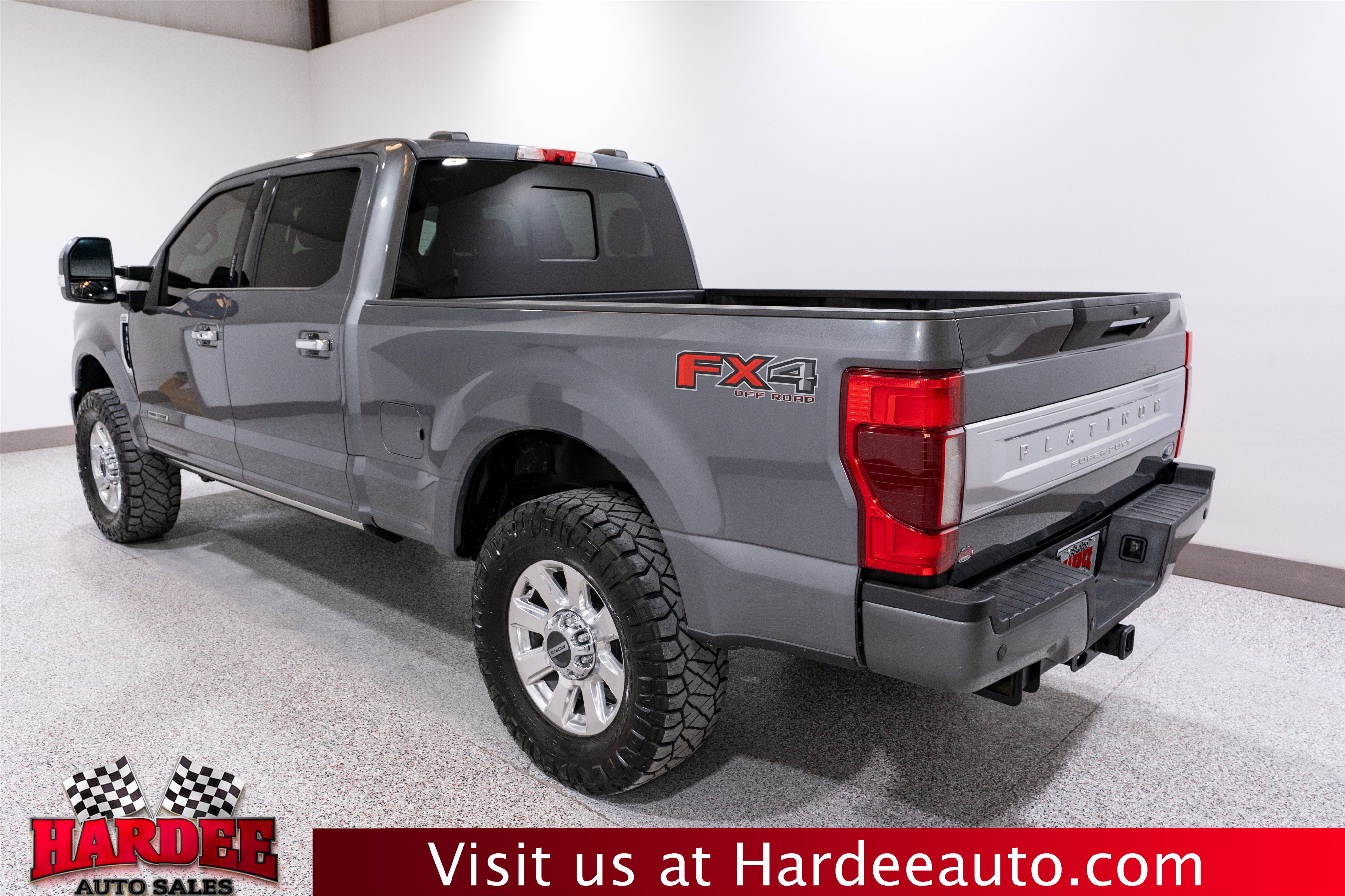 Used 2021 Ford F250 Platinum image 3