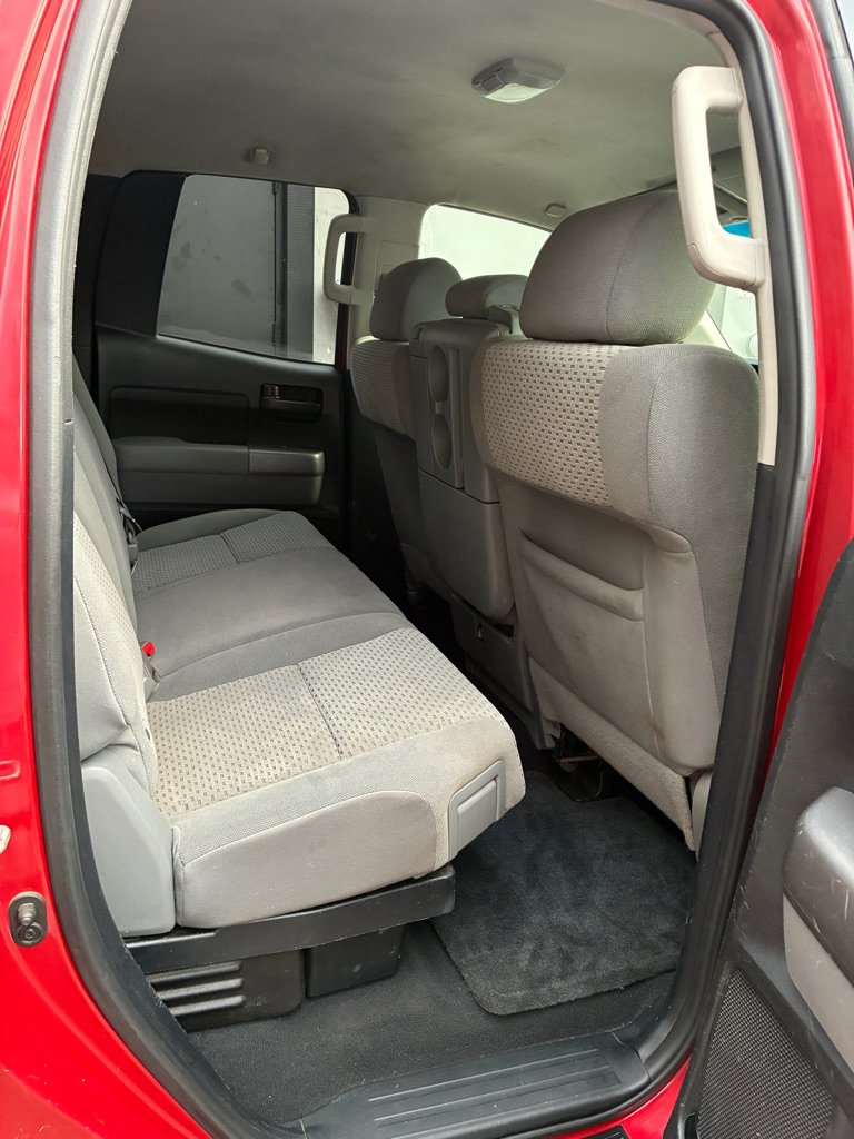 Used 2012 Toyota Tundra 4x4 Double Cab w/ Tow Pkg image 7