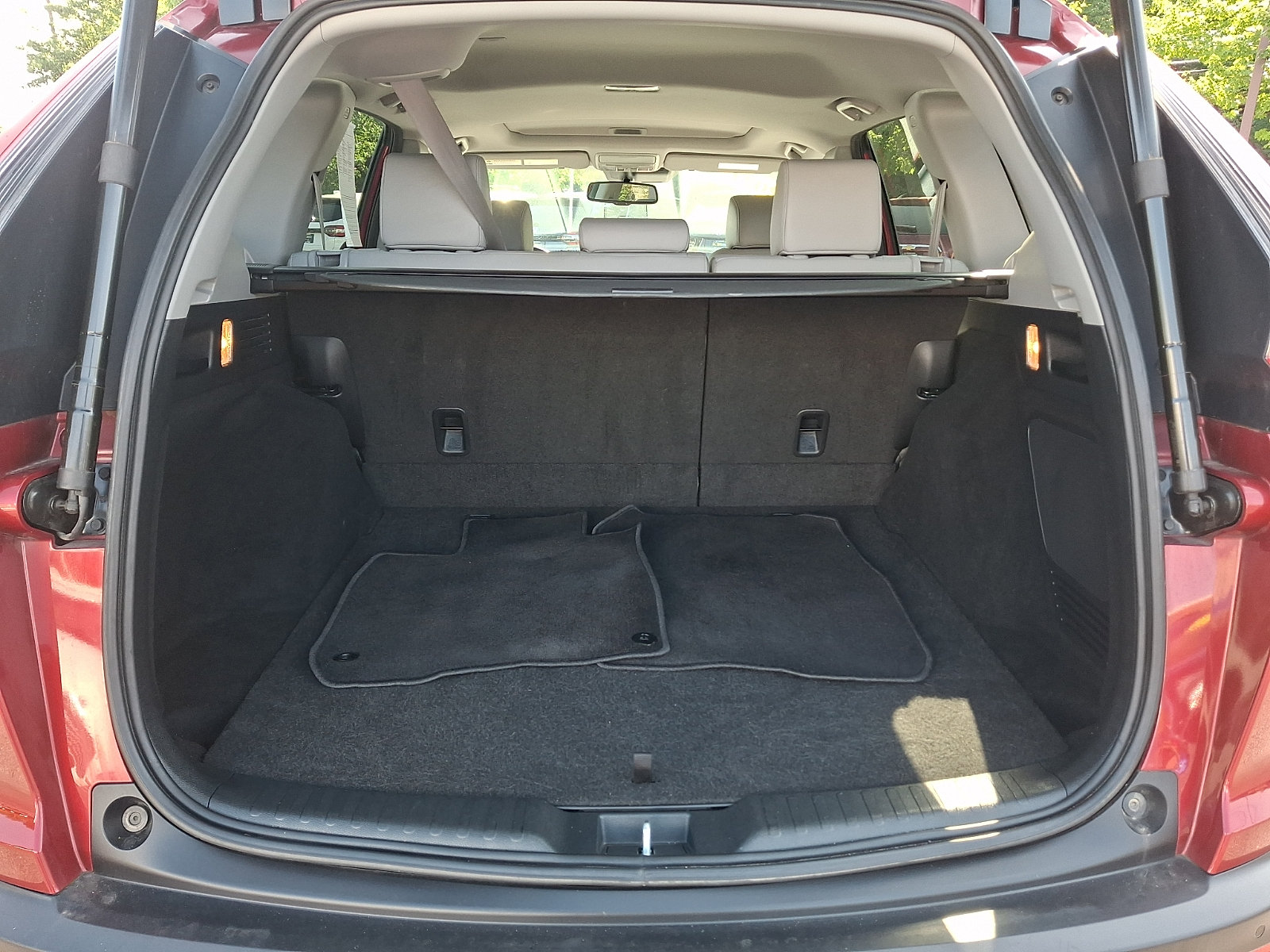 Used 2021 Honda CR-V Touring image 32
