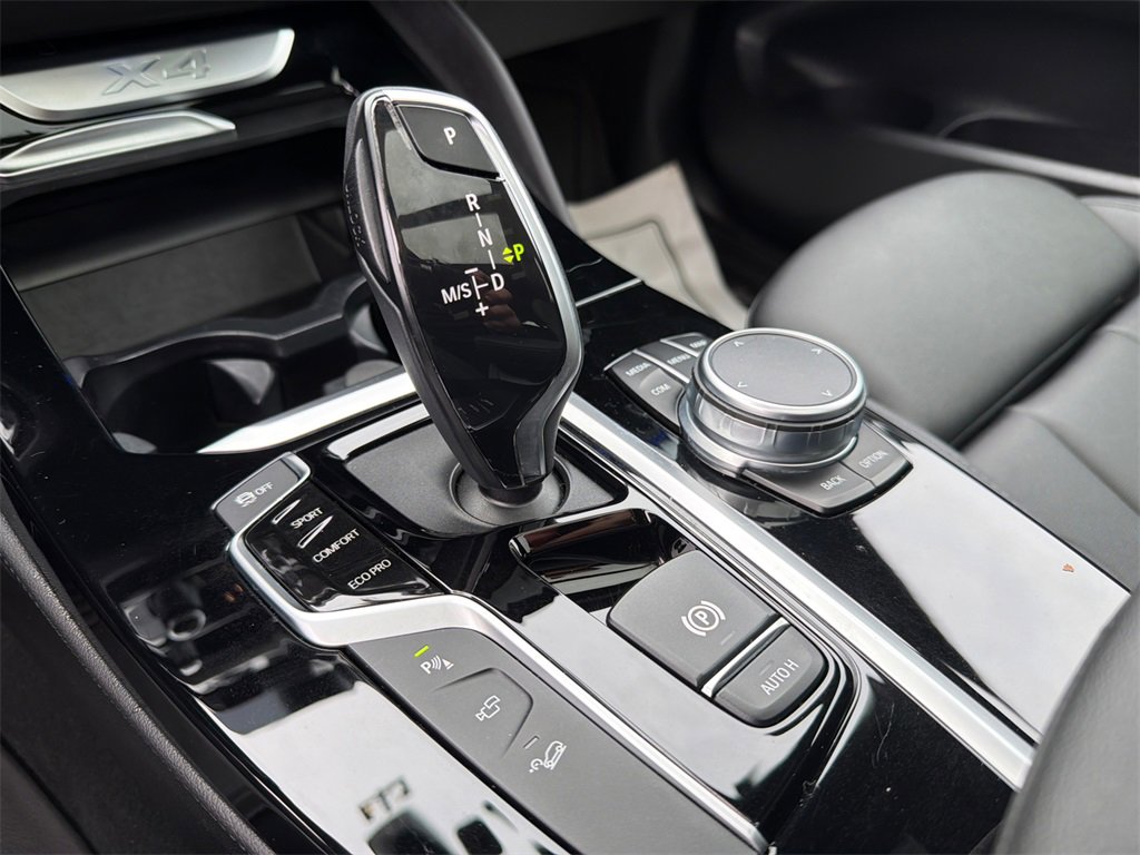 Used 2021 BMW X4 xDrive30i w/ Premium Package 3 image 32