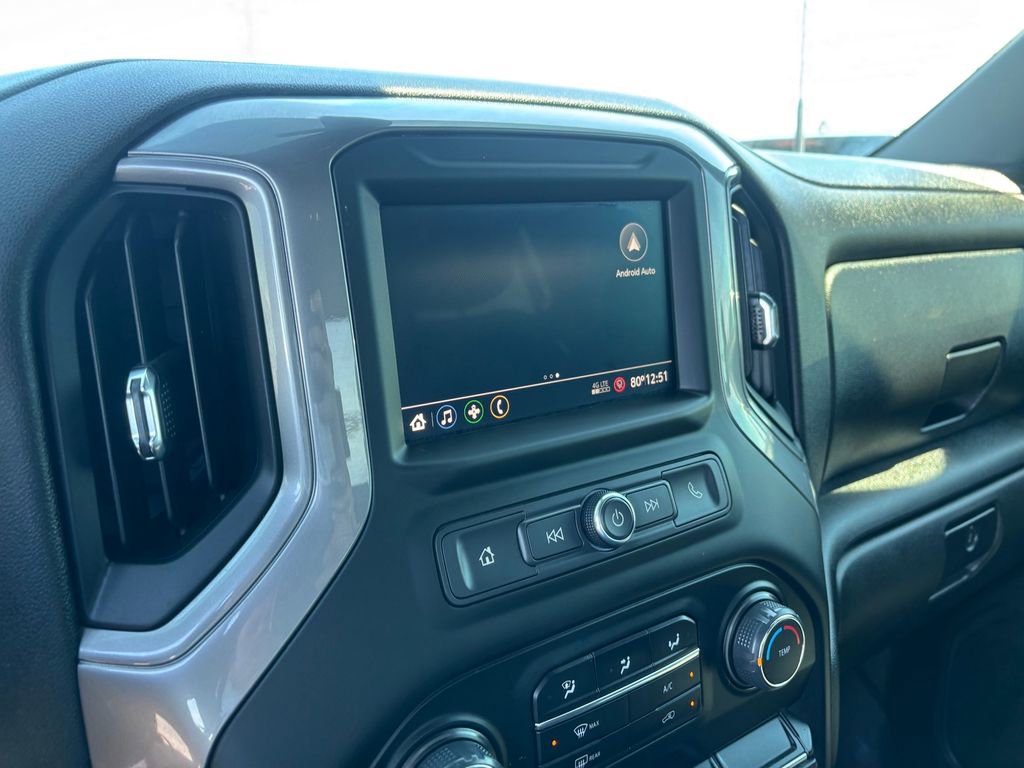 Used 2022 Chevrolet Silverado 2500 Custom w/ Custom Value Package image 17