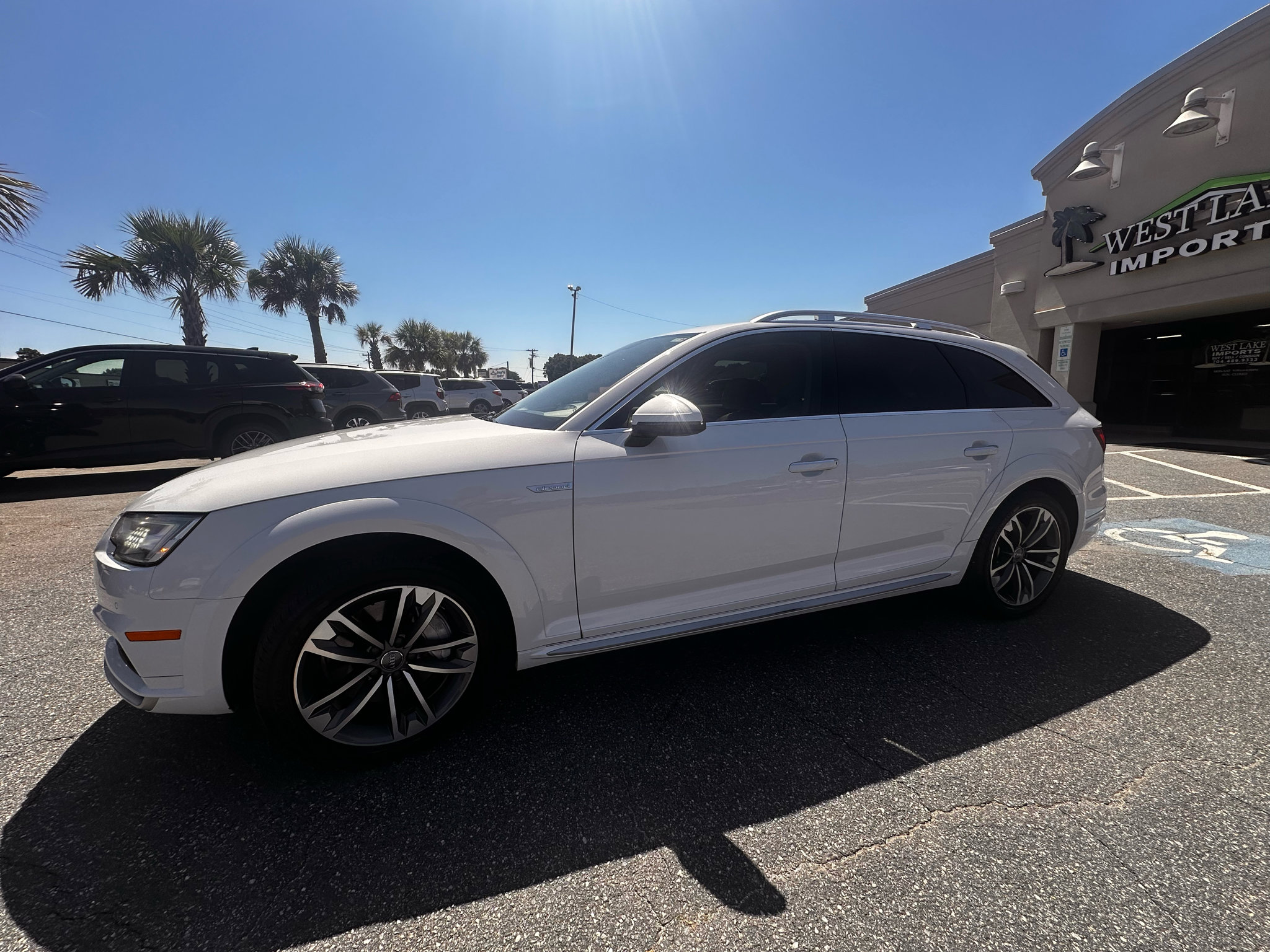 Used 2018 Audi A4 2.0T allroad Prestige w/ Prestige Package image 9
