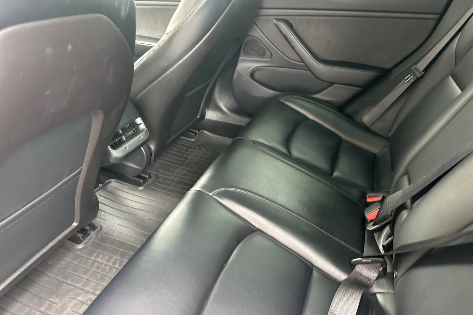 Used 2019 Tesla Model 3 image 12