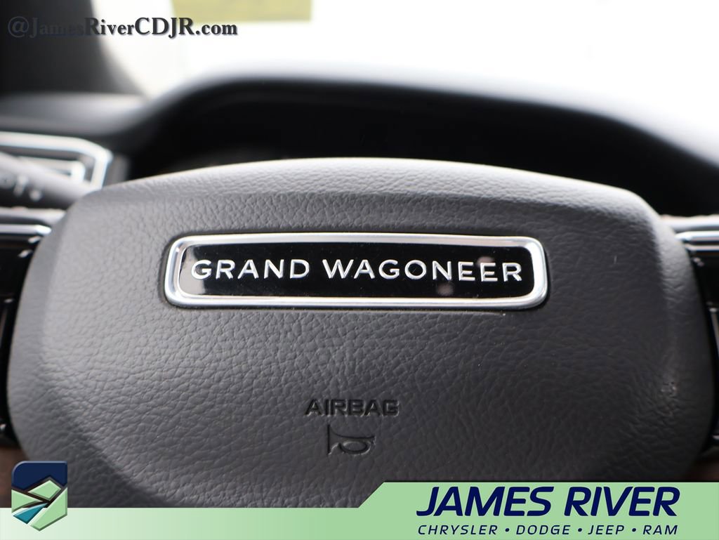Used 2024 Jeep Grand Wagoneer L 4WD image 31