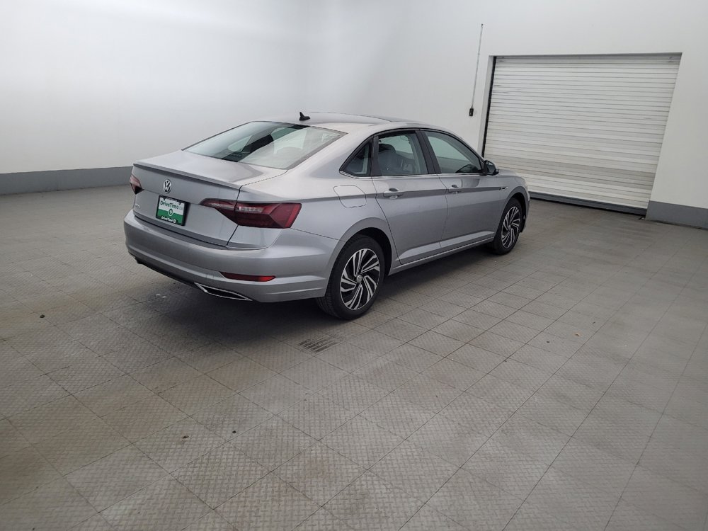 Used 2020 Volkswagen Jetta SEL Premium FWD image 9