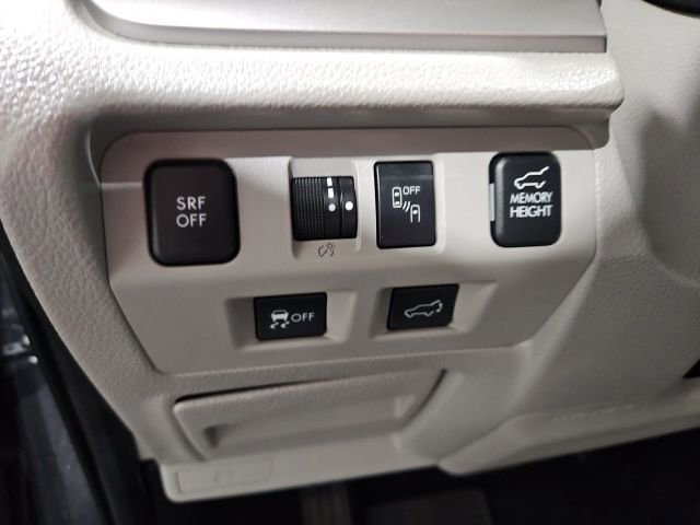 Used 2017 Subaru Forester 2.5i Premium image 17