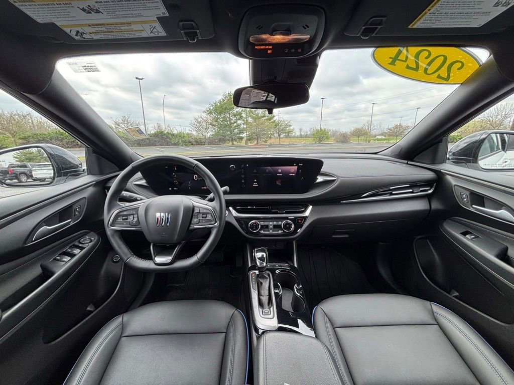 Used 2024 Buick Envista Sport Touring w/ Convenience I Package image 23