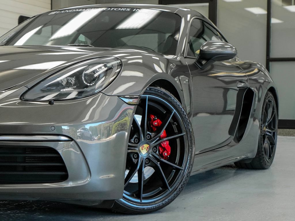 Used 2018 Porsche 718 Cayman RWD image 14