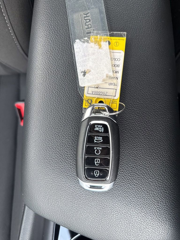 Used 2023 Hyundai Elantra SEL w/ Convenience Package FWD image 35