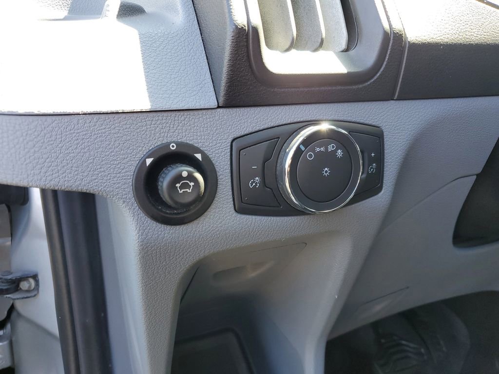 Used 2017 Ford Transit 150 XLT RWD image 13