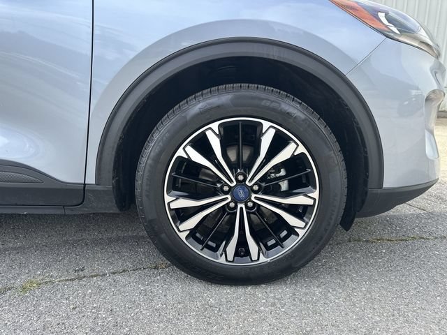 Used 2022 Ford Escape SE w/ SE Sport Appearance Package AWD/4WD image 21