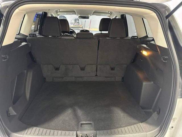 Used 2017 Ford Escape SE AWD/4WD image 27