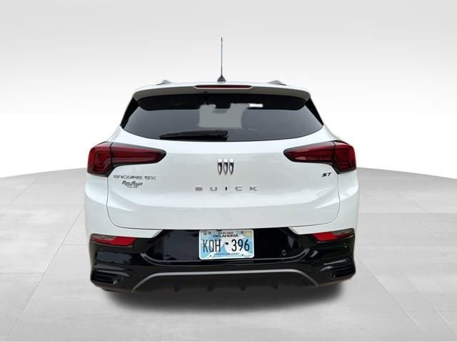 Used 2024 Buick Encore GX Sport Touring w/ Comfort Package FWD image 4