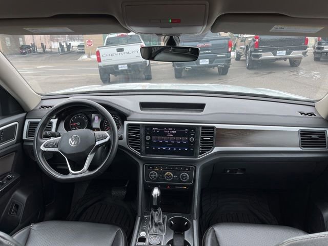 Used 2021 Volkswagen Atlas SE image 37