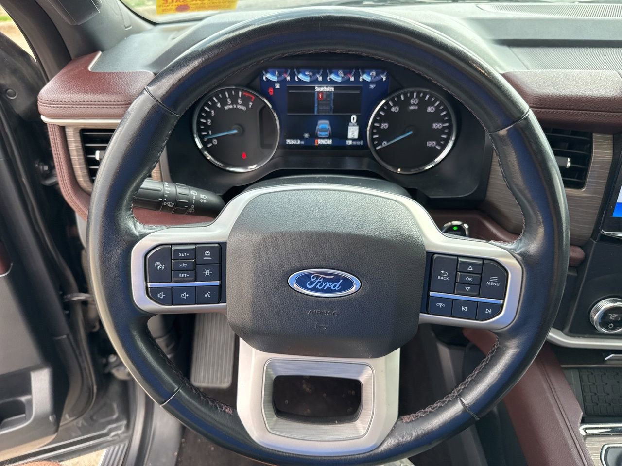 Used 2023 Ford Expedition Limited image 23