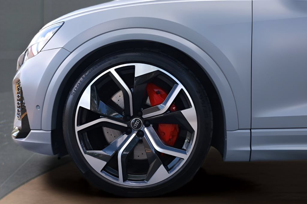 Used 2024 Audi RS Q8 AWD/4WD image 8