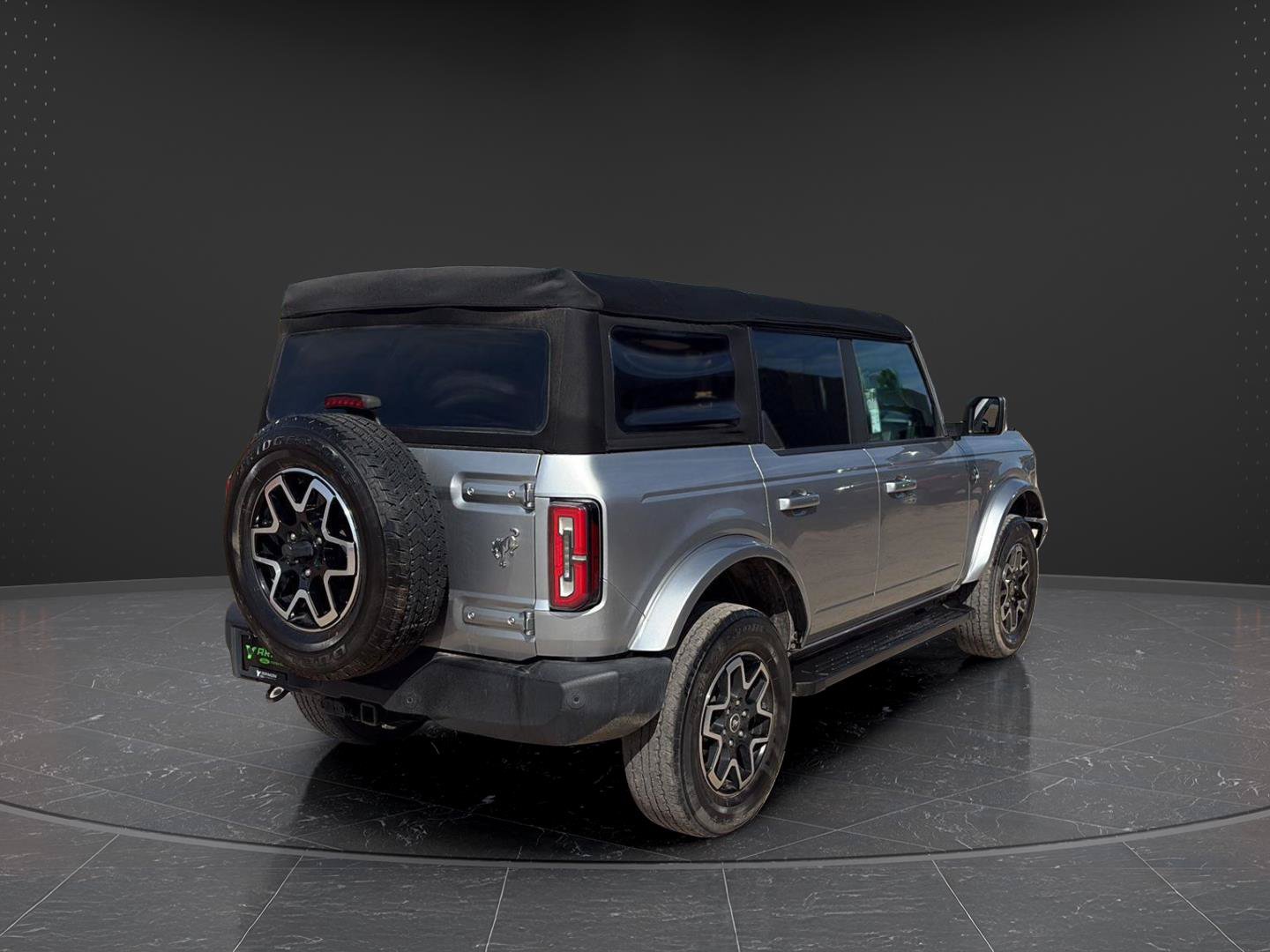 Used 2021 Ford Bronco Outer Banks AWD/4WD image 5