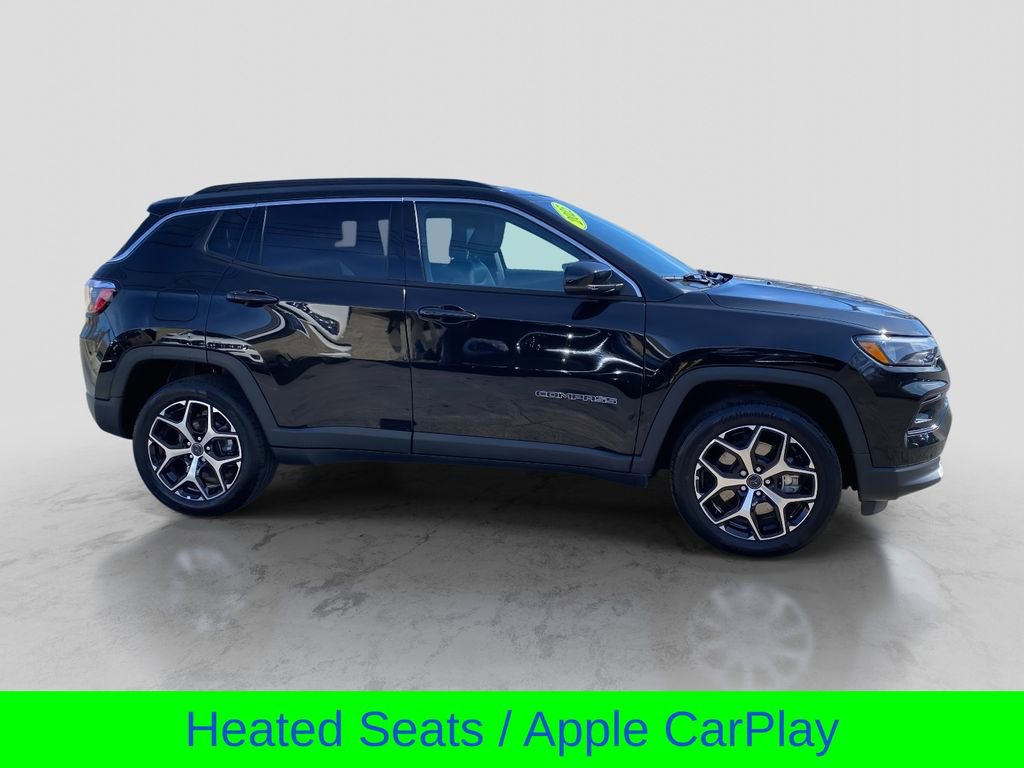 Used 2025 Jeep Compass Limited image 8