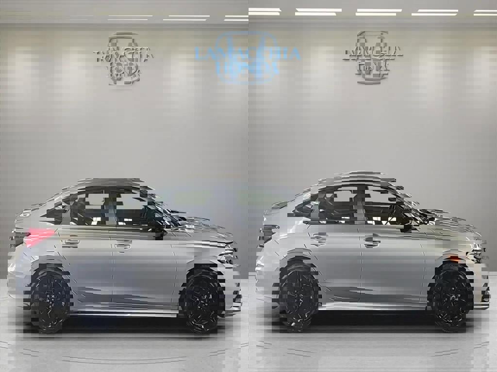 Used 2023 Honda Civic Sport image 7